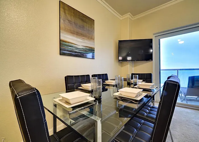 Regatta Club C1009 2373 Apartment
